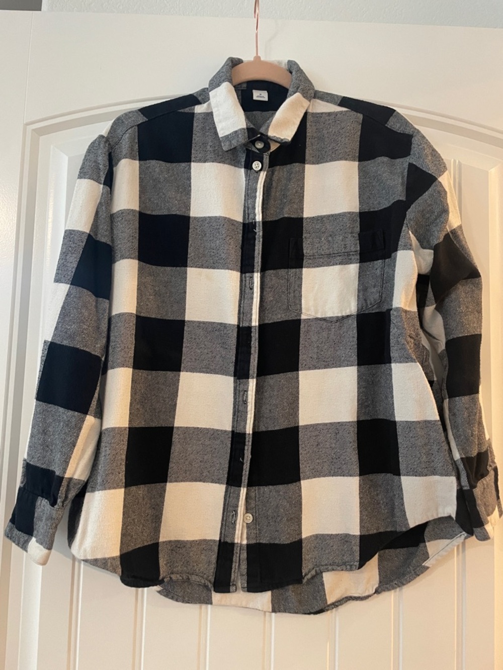 Old Navy Black and White Buffalo Plaid Button-Down Shirt